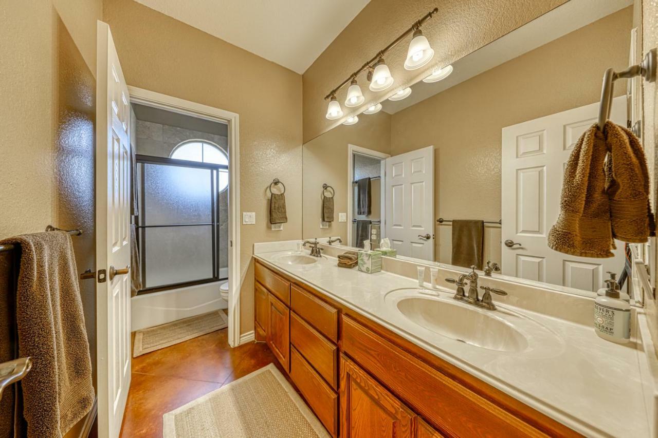 River Mountain Retreat Wimberley Exterior foto