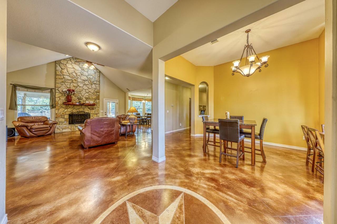 River Mountain Retreat Wimberley Exterior foto