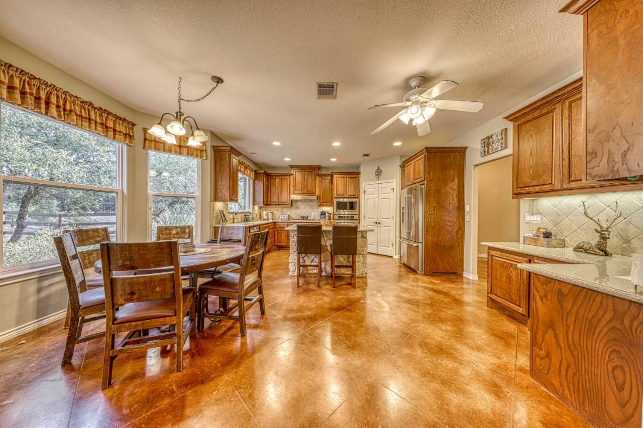 River Mountain Retreat Wimberley Exterior foto